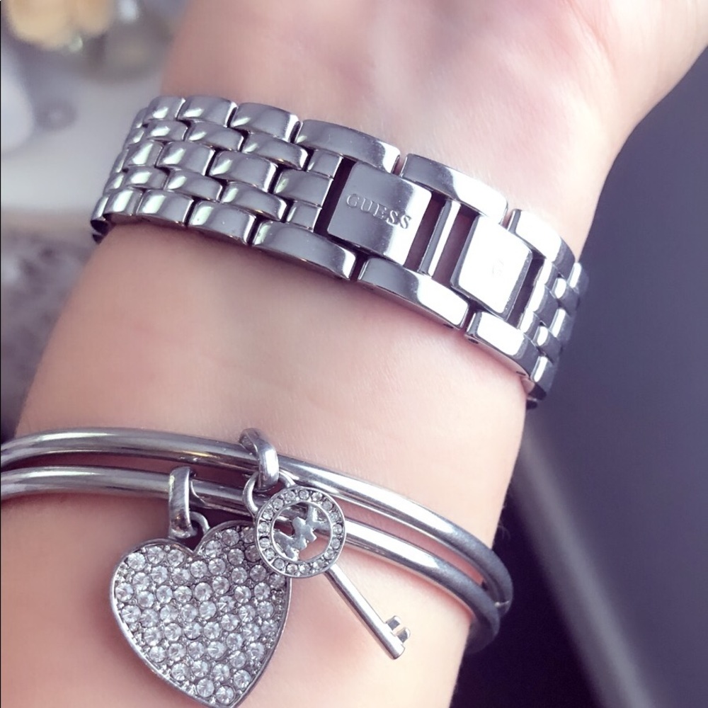XL Beautiful bangles - Picture 1 of 2
